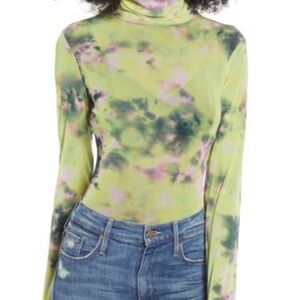 Ladies muted neon mesh top